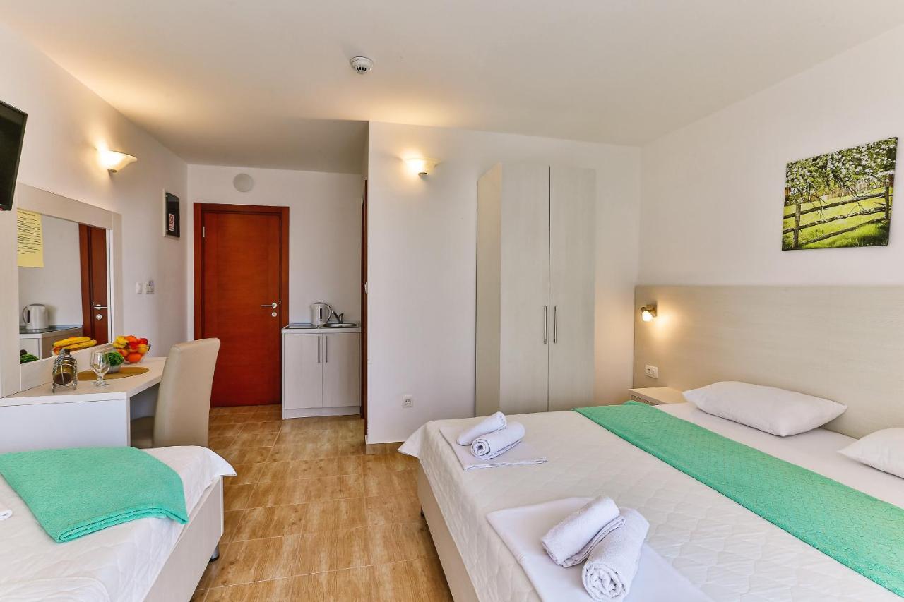 Villa Skyprime Budva Exteriör bild