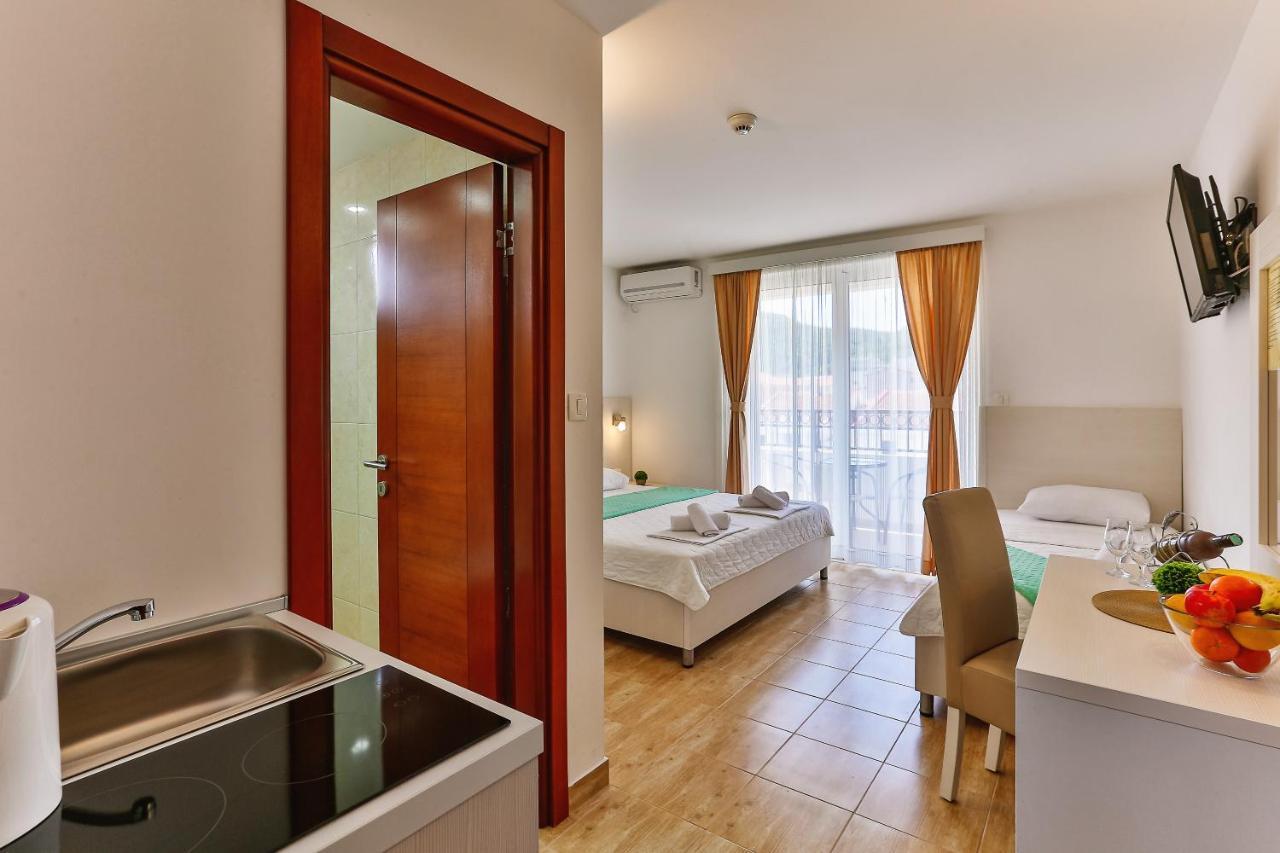 Villa Skyprime Budva Exteriör bild