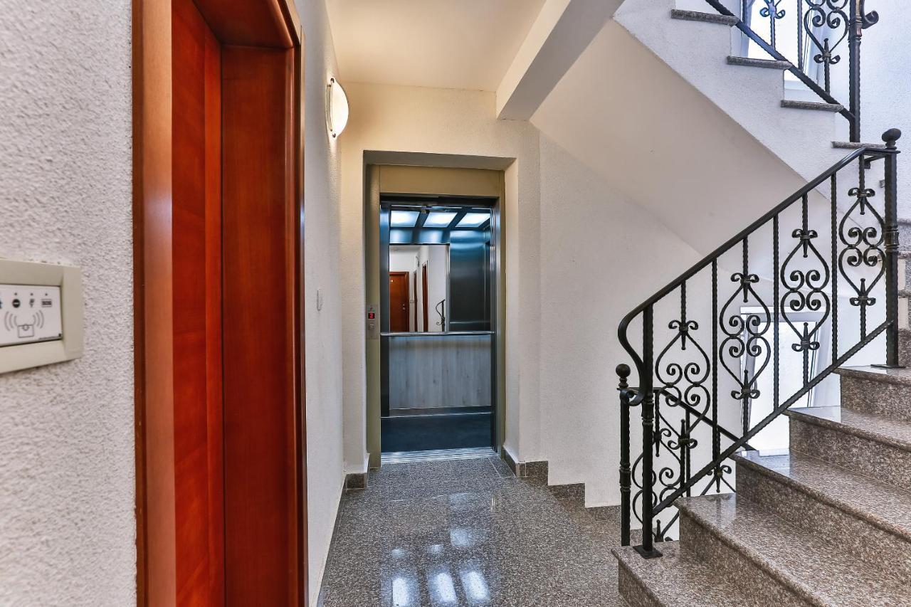 Villa Skyprime Budva Exteriör bild